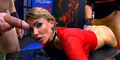 Wondrous Elen Million have urinating douche - 666bukkake