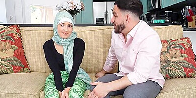 Arab Teen Stepdaughter Threesome With Stepmom And Her Tutor With Violet Gems