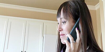 Milf Alana Cruise Is A Kinky Ass Rimmer