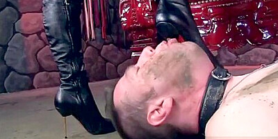 Ash Hollywood dirty boots licking
