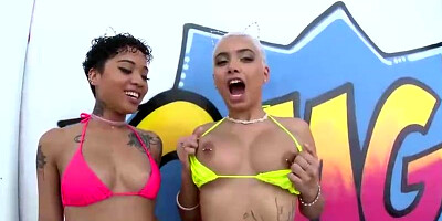 Undisputed Intense Weight Licking Guru Kissa Sins' Comeback! - HD porno vid - PornHD