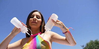 Nina North does a wet tease before having sex and getting facialed