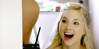 Alexis Fawx, Piper Perri In Sex Attack