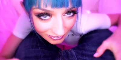 Jewelz Blu POINT OF VIEW Deep Throat at Guzzle Parlour