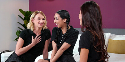 Threesome cute students play in dirty games at their hotel room