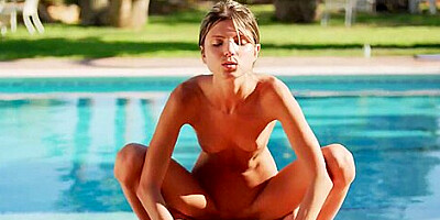 Gina Gerson - Chilling with a tiny girl