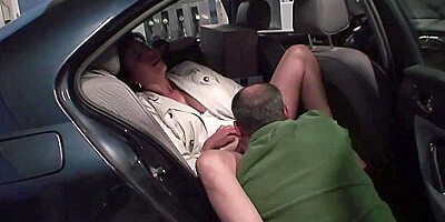 nadine se fait baiser a la station service