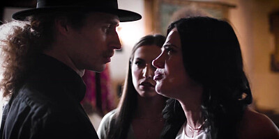 Michael Vegas threesome sex with lesbians