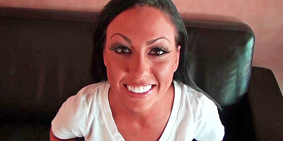 Amateur has lost a bet and now she has to suck cock