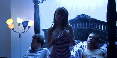 He ate her juicy pussy and then his girl returned him a favor by swallowing his cock - FapHouse