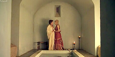 Spartacus E01-02 (2012) Lucy Lawless, Viva Bianca, Katrina Law, Others