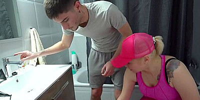 Milf Thanks Her Helpful Toyboy 199 With Anna Blond
