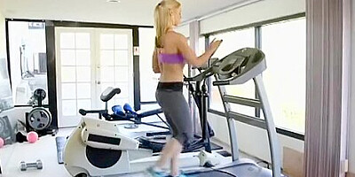 Sarah Vandella creampie