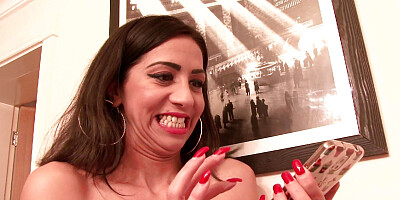 Julia De Lucia, Horny Babe Tattooed Neighbor Skank &amp, Remus