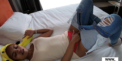 Amateur Thai teen Cherry wants more fun