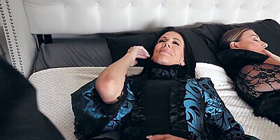 Reagan Foxx, Kenzie Love And Aurelly Rebel - How We Fuck In The Shadows