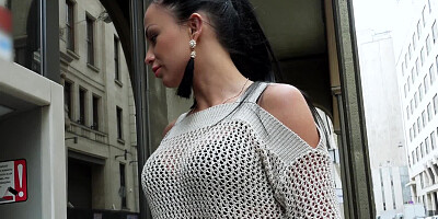 Pickup master meets and gets acquainted with goddess of sex