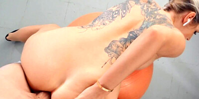 Inked blonde prefers working out with her endowed partner