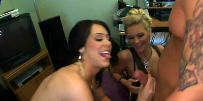 Three horny girls give some guys a good tide