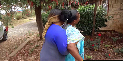 Amateur ebony BBW thots using huge dildo
