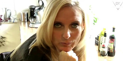 Wild ash-blonde mature needs a supreme shag as briefly as possible, even tho her spouse is working