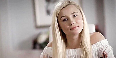 Tommy bangs the Step mom and daugter and cums in Carolinas mouth