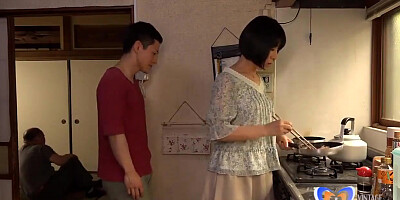 Chinese Cougar Can't Fight Back Him in Home Kitchen