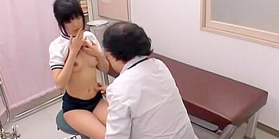 Voyeur video with asian cunt fingered by the gynecologist