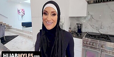 Allen Swift, Jack Vegas And Alyssia Vera In Sharing My Muslim Arab Wife With My Stepbrother Goes Wrong - His Dick Is Much Bigger Than Mine! 17 Min