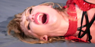 Ivy Wolfe in red high heels gets banged by Juan Lucho