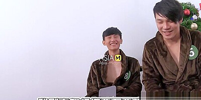 Christmas Fuck Game Show MD-0080 / 圣诞狼人插 - ModelMediaAsia