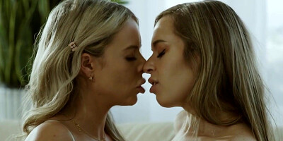 Blonde lesbian tongue kiss and licks bff