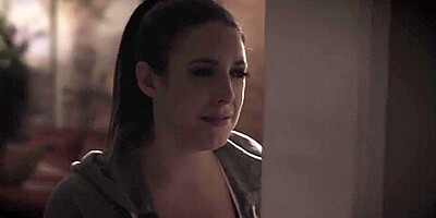 Husband fucks a fat piggy when his wife comes home