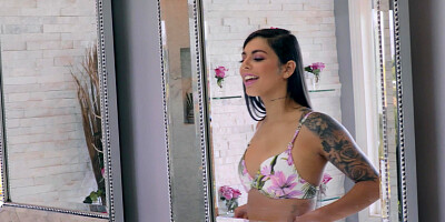 Desiree Dulce has a genuine girl-crush on Gina Valentina