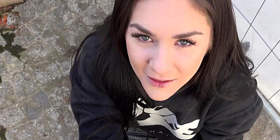 Lullu Gunn sucks firm cock and fucks for come cash