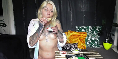 Sushi Meeting with Nayomi Acute