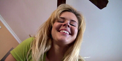 Rump pummeled gf Elizabeth Bentley