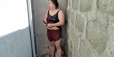 Filipina Taking A Bath Outside The House Got Fuck
