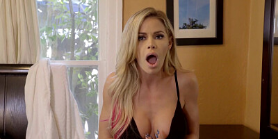 Jessa Rhodes catches stepson peeping on her
