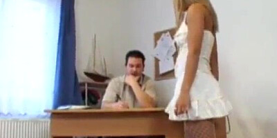Blondie Gets Pulverized By Her Lecturer