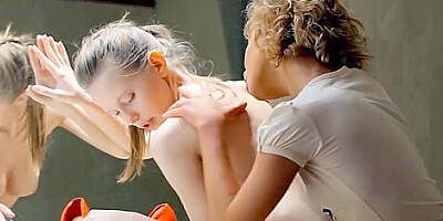 Kretrouve une copine de vacances