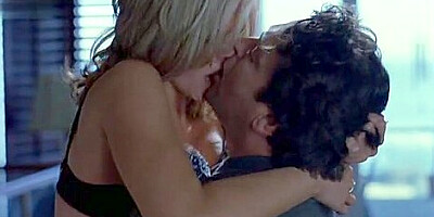 Natasha Henstridge in Second Skin (2000)