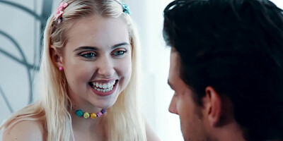 Chloe Cherry takes cum on her face after blowing and riding her man