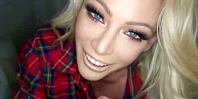 Isabelle Deltore - Blonde With Tattoos Got Cancer In Front Of Her Boyfriend