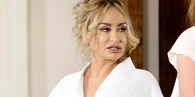 Lesbian scissor sex with a milf and her young lover