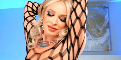 Seductive hottie in a bodysuit gets pounded nice and hard