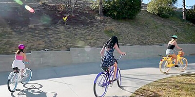 Anal Toys And Aiden Ashley - Gorgeous Lesbos Threesome Alluring Sex Video