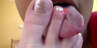 Roxie - Princess Roxie has a new maid