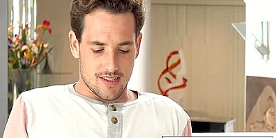 A Food Delivery Turns Into Step-siblings Banging 10 Min - Victoria Voxxx