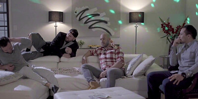 Blonde babe gets fucked in shaved pussy in a resort